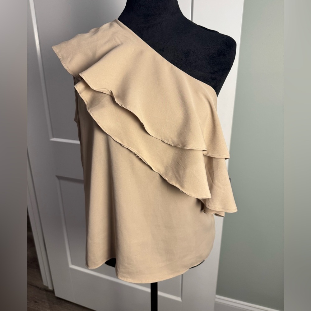 Walter Baker Beige Ruffle One-Shoulder Top